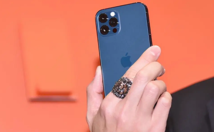 安吉苹果手机维修分享iPhone12系列重启方法教程 